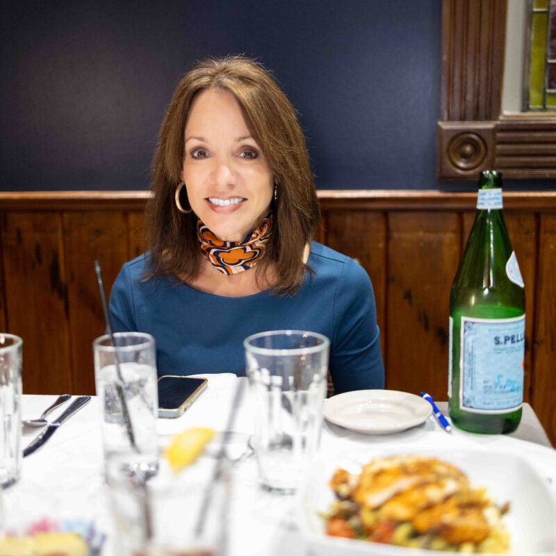 Stephanie Riegel hosts Out to Lunch at Mansurs on the Boulevard